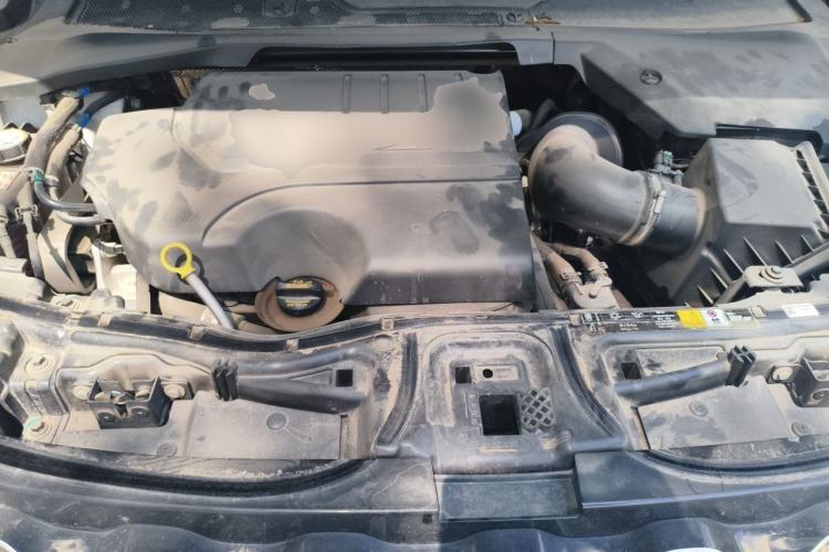Used Land Rover Discovery Sport 2024 Performance Tech Edition Engine Bay