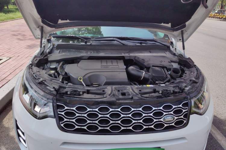 Used Land Rover Discovery Sport 2024 Luxury Custom Edition Engine Bay