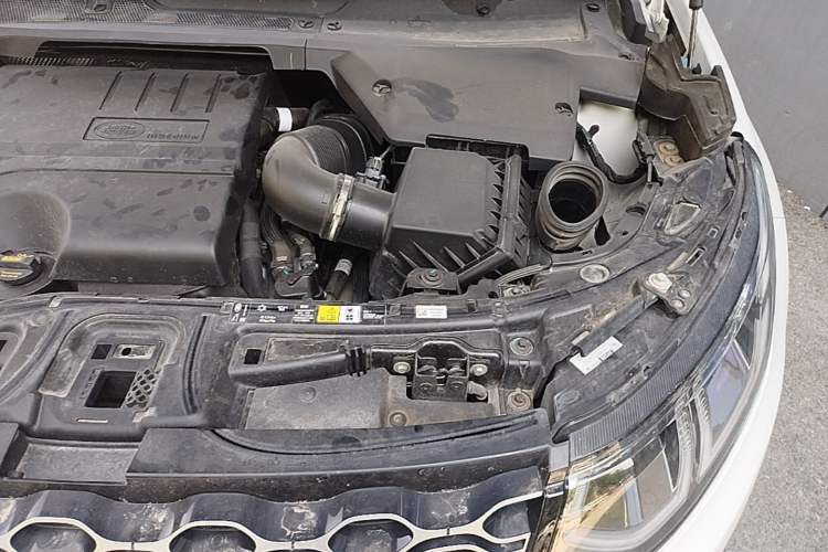 Used Land Rover Discovery Sport 2024 Performance Tech Edition Engine Bay Left
