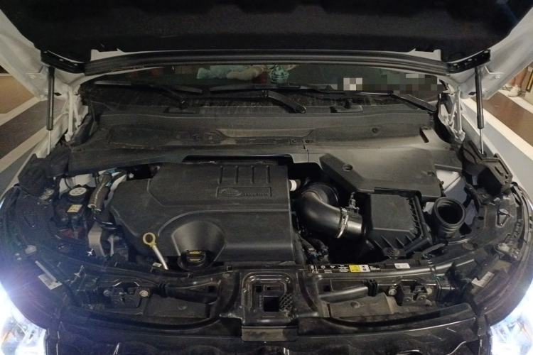Used Land Rover Discovery Sport 2024 Luxury Custom Edition Engine Bay