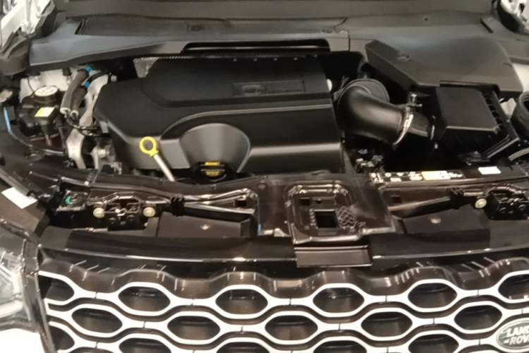 Used Land Rover Discovery Sport 2024 Performance Tech Edition Engine Bay