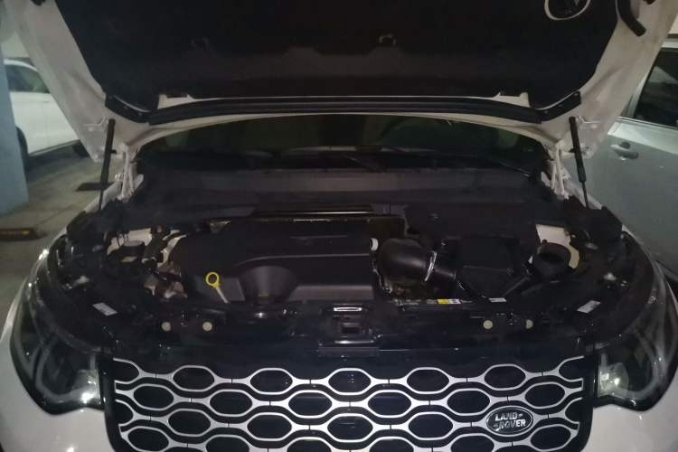 Used Land Rover Discovery Sport 2024 Performance Tech Edition Engine Bay