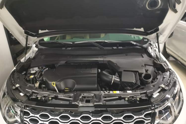 Used Land Rover Discovery Sport 2024 Performance Tech Edition Engine Bay