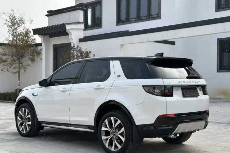 Used Land Rover Discovery Sport 2024 Luxury Custom Edition Exterior 2