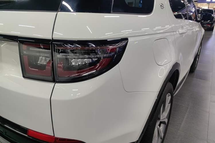 Used Land Rover Discovery Sport 2024 Luxury Custom Edition Exterior 3