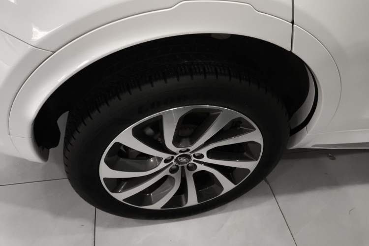 Used Land Rover Discovery Sport 2024 Performance Tech Edition Exterior 5