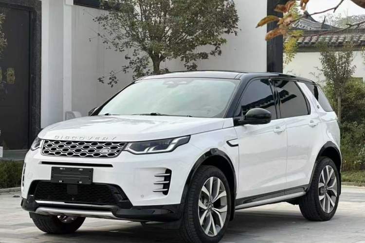 Used Land Rover Discovery Sport 2024 Luxury Custom Edition Exterior 5