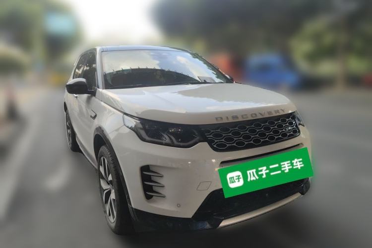 Used Land Rover Discovery Sport 2024 Luxury Custom Edition Front Right 45 Deg