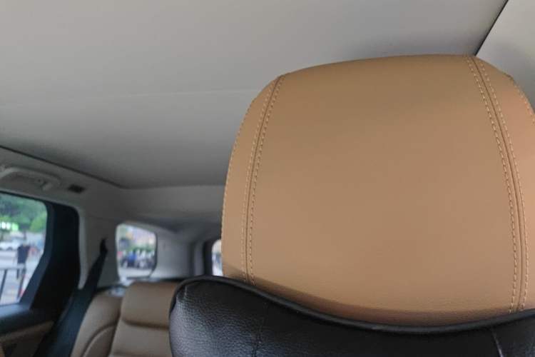 Used Land Rover Discovery Sport 2024 Performance Tech Edition Headliner