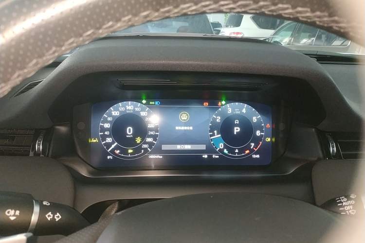Used Land Rover Discovery Sport 2024 Performance Tech Edition Instrument Cluster