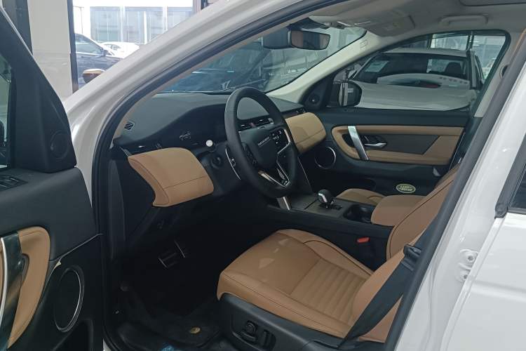 Used Land Rover Discovery Sport 2024 Performance Tech Edition Interior 5