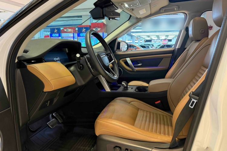 Used Land Rover Discovery Sport 2024 Luxury Custom Edition Interior 5