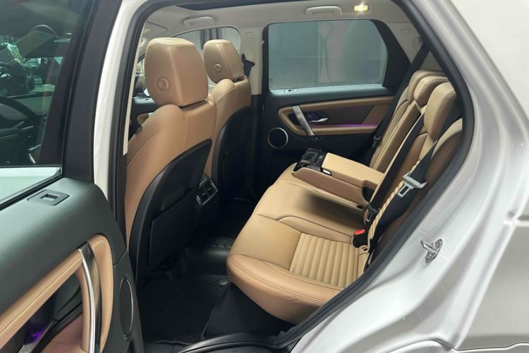 Used Land Rover Discovery Sport 2024 Performance Tech Edition Interior 7