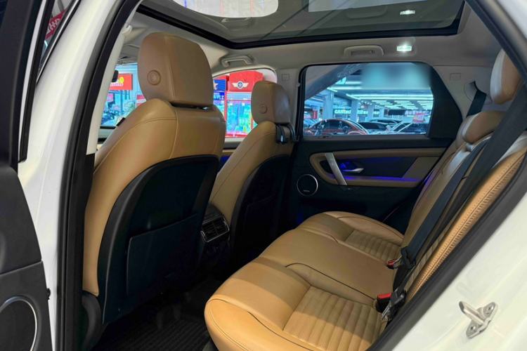 Used Land Rover Discovery Sport 2024 Luxury Custom Edition Interior 7