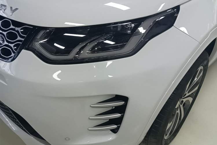 Used Land Rover Discovery Sport 2024 Performance Tech Edition Left Front Headlight