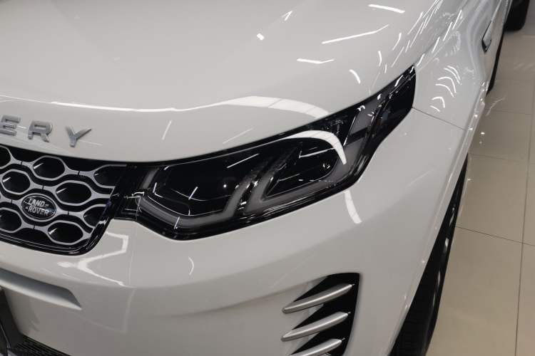 Used Land Rover Discovery Sport 2024 Performance Tech Edition Left Front Headlight