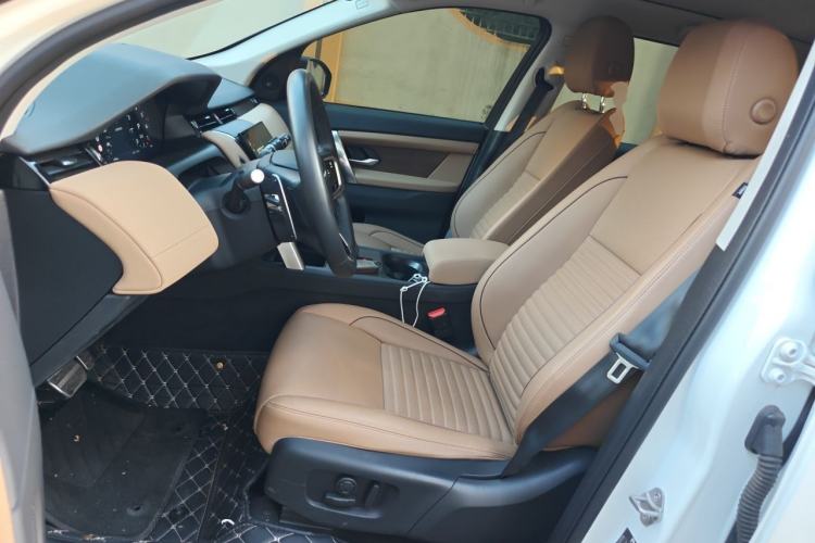 Used Land Rover Discovery Sport 2024 Performance Tech Edition Left Front Seat