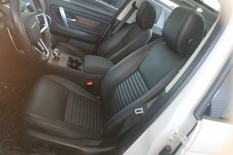 Used Land Rover Discovery Sport 2024 Performance Tech Edition Left Front Seat