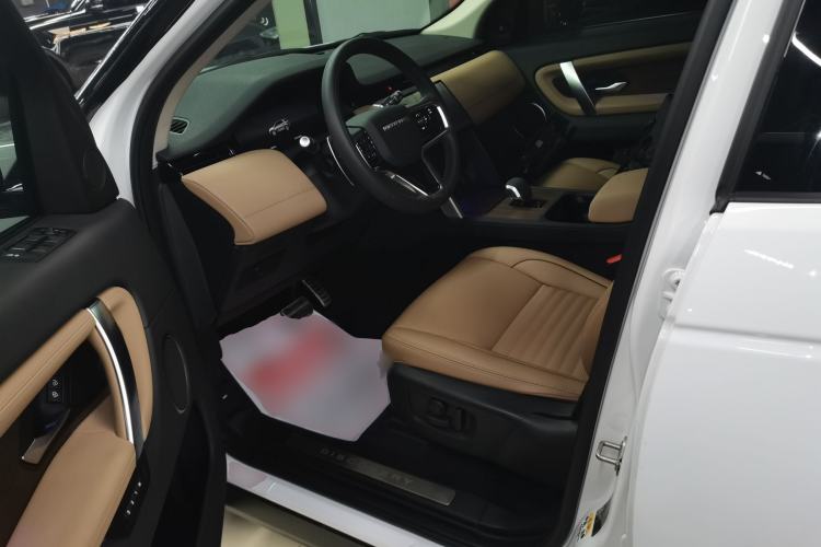 Used Land Rover Discovery Sport 2024 Performance Tech Edition Left Front Seat