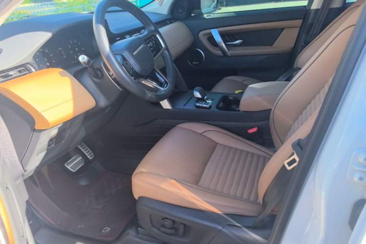 Used Land Rover Discovery Sport 2024 Luxury Custom Edition Left Front Seat