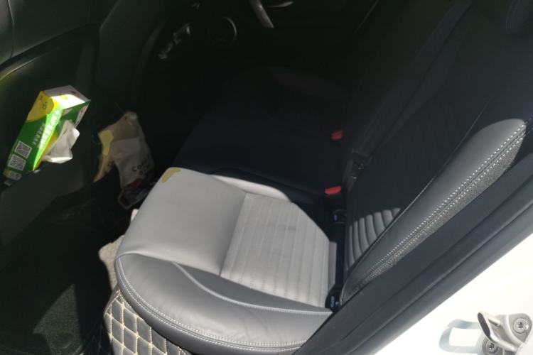 Used Land Rover Discovery Sport 2024 Luxury Custom Edition Left Rear Seat