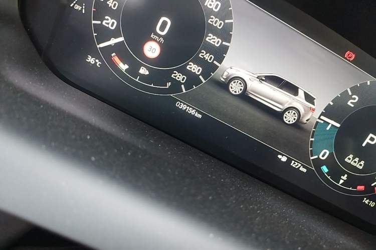 Used Land Rover Discovery Sport 2024 Performance Tech Edition Odometer Close Up