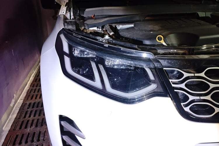 Used Land Rover Discovery Sport 2024 Luxury Custom Edition Right Front Headlight