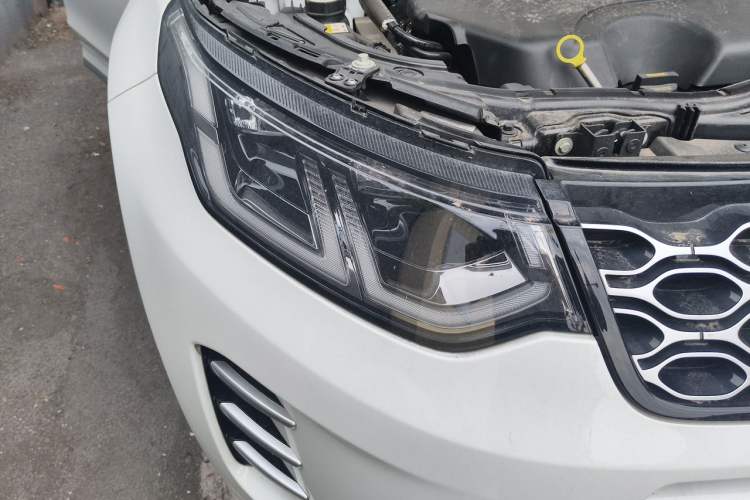 Used Land Rover Discovery Sport 2024 Performance Tech Edition Right Front Headlight