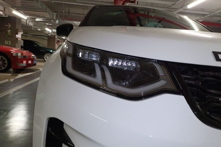 Used Land Rover Discovery Sport 2024 Luxury Custom Edition Right Front Headlight