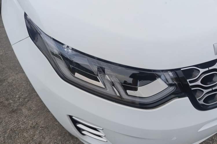 Used Land Rover Discovery Sport 2024 Performance Tech Edition Right Front Headlight