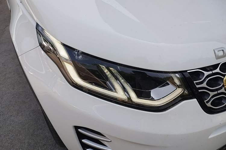 Used Land Rover Discovery Sport 2024 Performance Tech Edition Right Front Headlight