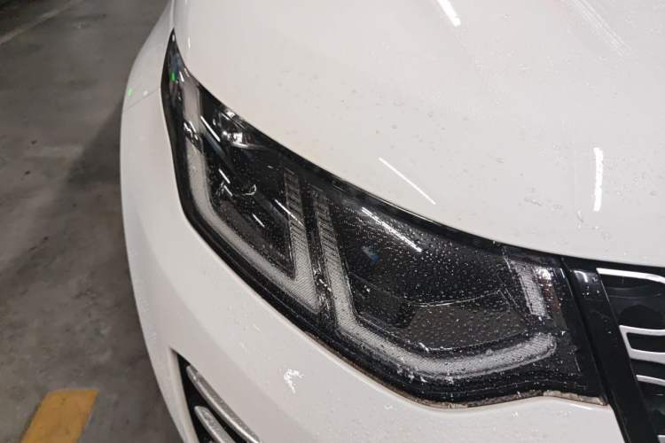 Used Land Rover Discovery Sport 2024 Performance Tech Edition Right Front Headlight