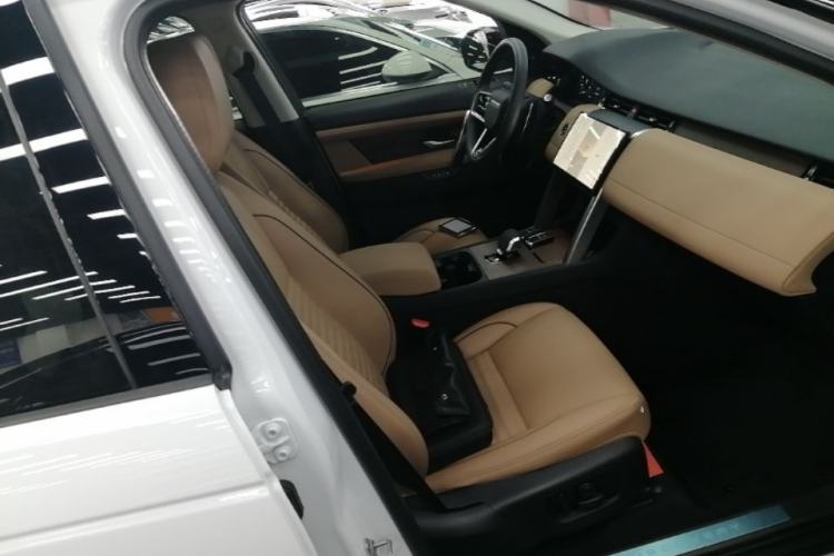 Used Land Rover Discovery Sport 2024 Performance Tech Edition Right Front Seat