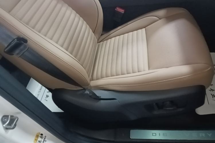Used Land Rover Discovery Sport 2024 Performance Tech Edition Right Front Seat