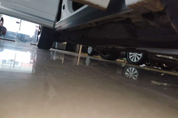 Used Land Rover Discovery Sport 2024 Performance Tech Edition Right Side Sill