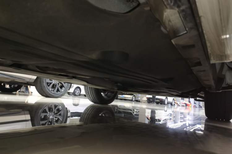 Used Land Rover Discovery Sport 2024 Performance Tech Edition Right Side Sill