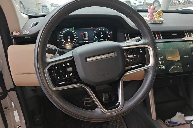 Used Land Rover Discovery Sport 2024 Performance Tech Edition Steering Wheel