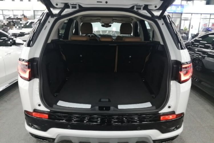 Used Land Rover Discovery Sport 2024 Performance Tech Edition Trunk