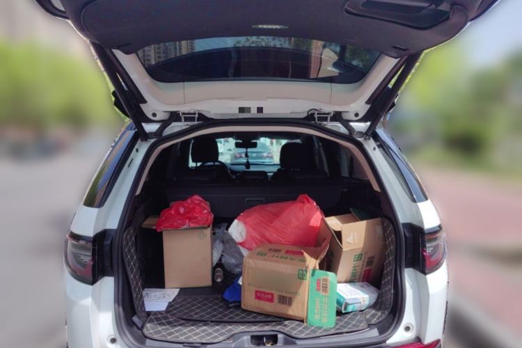 Used Land Rover Discovery Sport 2024 Luxury Custom Edition Trunk