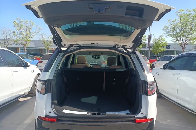 Used Land Rover Discovery Sport 2024 Luxury Custom Edition Trunk