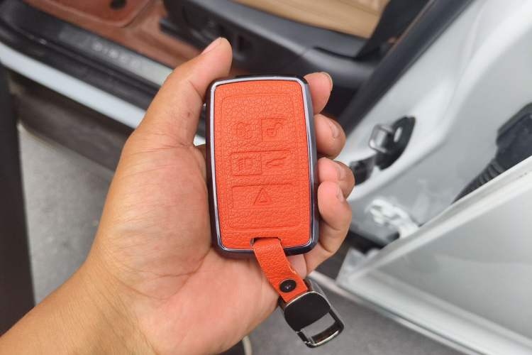 Used Land Rover Discovery Sport 2024 Performance Tech Edition Vehicle Key