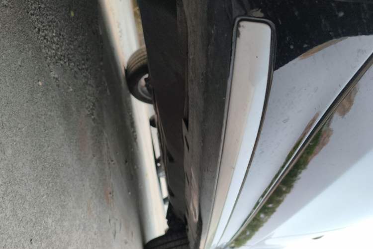 Used Land Rover Discovery Sport 2025 249 PS Performance Tech Edition Chassis Front Left