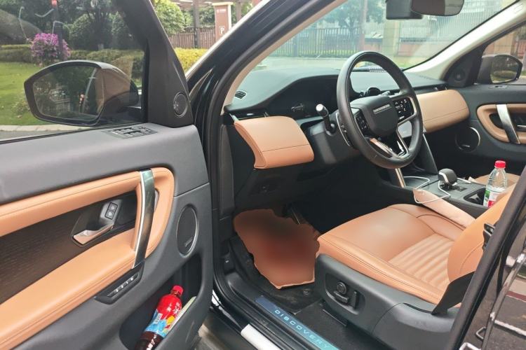 Used Land Rover Discovery Sport 2025 249 PS Explorer Special Edition Driver Seat