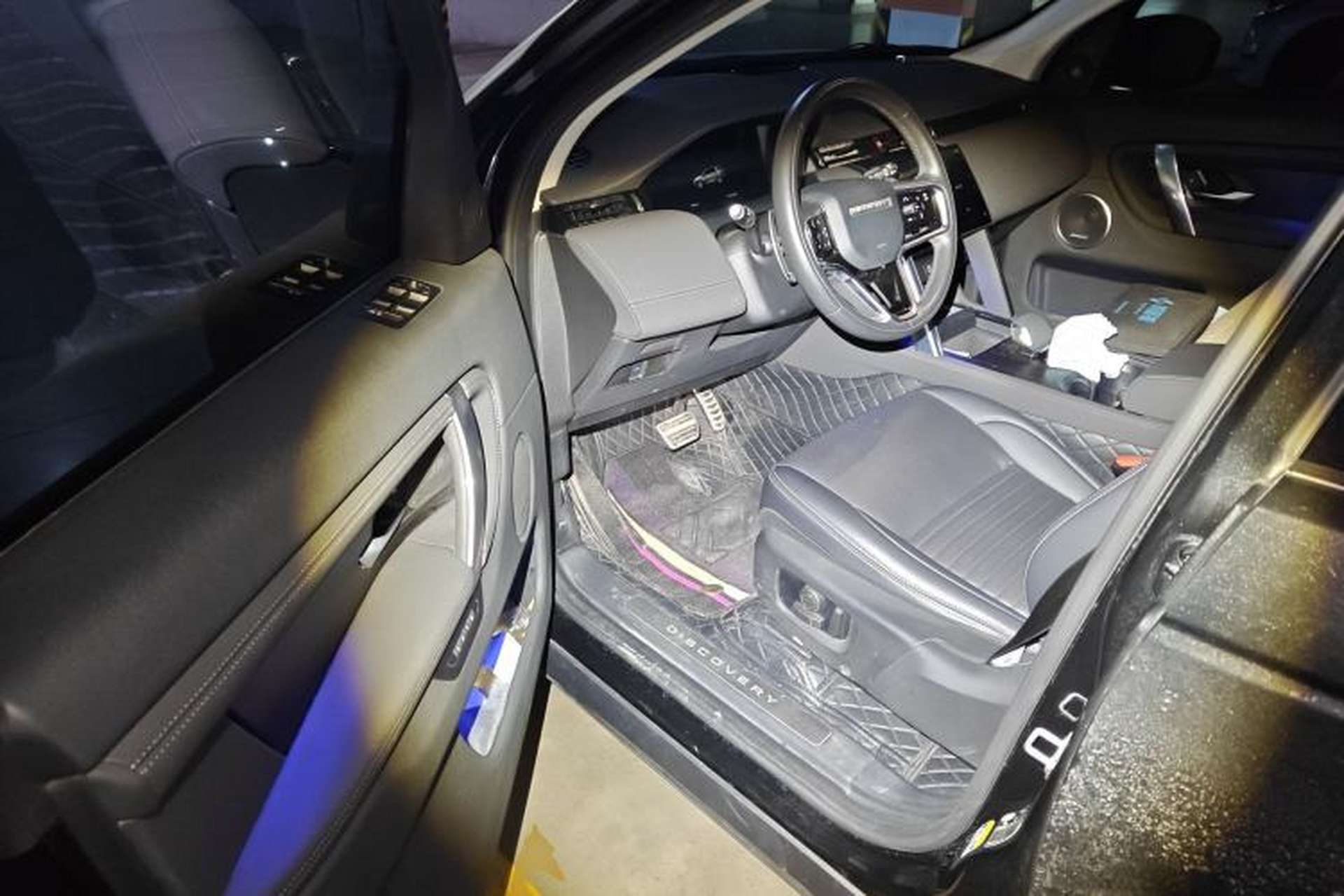 Used Land Rover Discovery Sport 2025 249 PS Performance Tech Edition Driver Seat