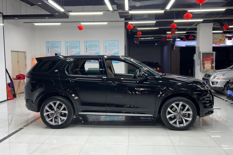 Used Land Rover Discovery Sport 2025 249 PS Performance Tech Edition Exterior 2