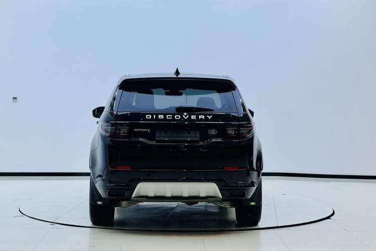 Used Land Rover Discovery Sport 2025 249 PS Performance Tech Edition Exterior 3