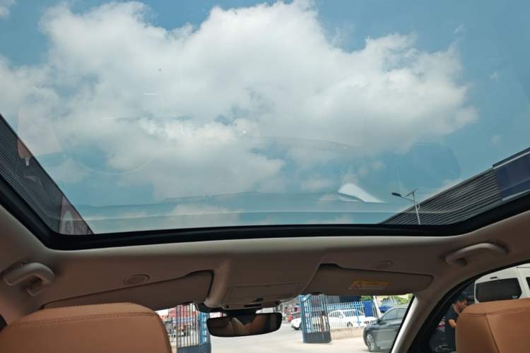 Used Land Rover Discovery Sport 2025 249 PS Performance Tech Edition Headliner