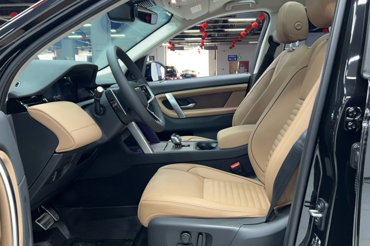 Used Land Rover Discovery Sport 2025 249 PS Performance Tech Edition Interior 1