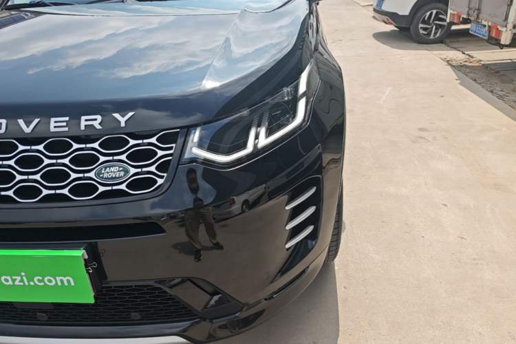 Used Land Rover Discovery Sport 2025 249 PS Performance Tech Edition Left Front Headlight