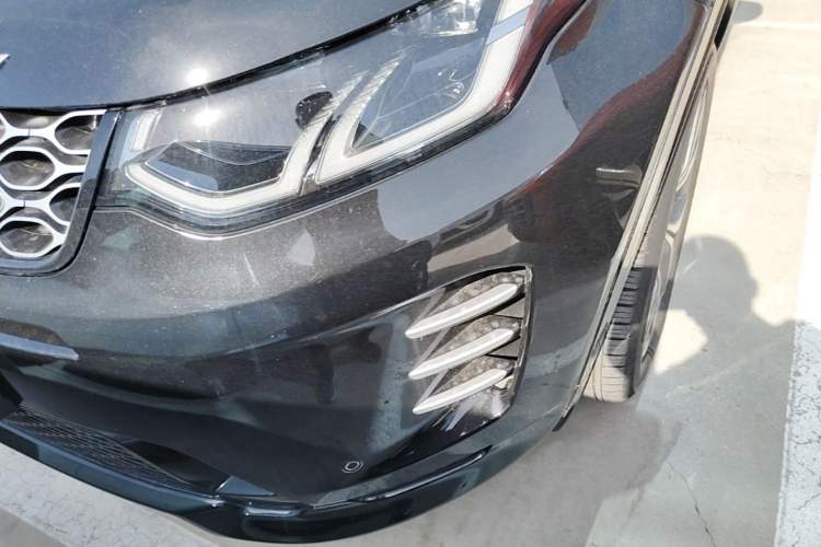 Used Land Rover Discovery Sport 2025 249 PS Performance Tech Edition Left Front Headlight